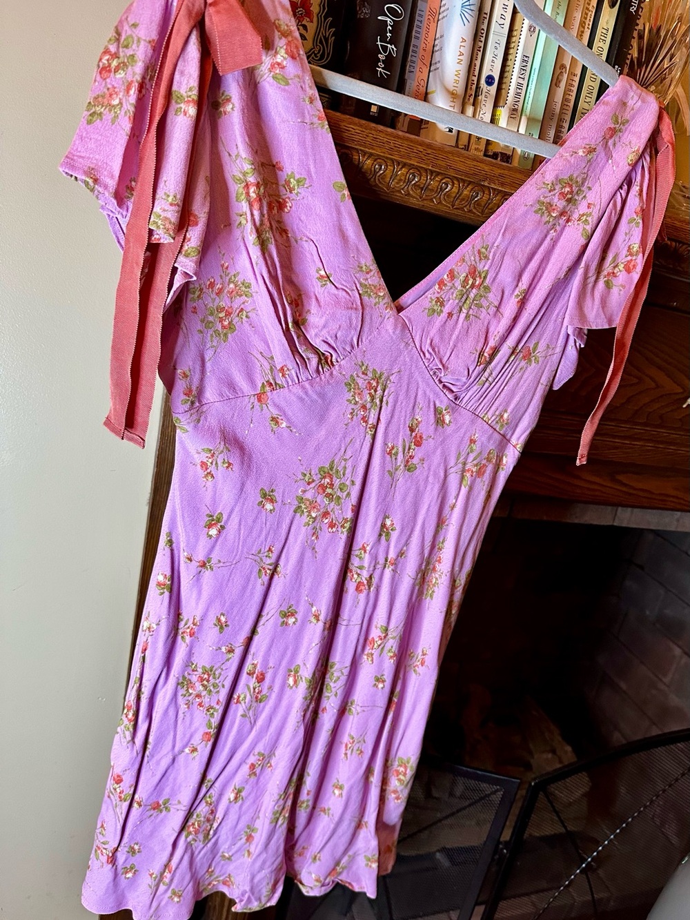 wild fable Pink Floral V‑Neck Midi Dress